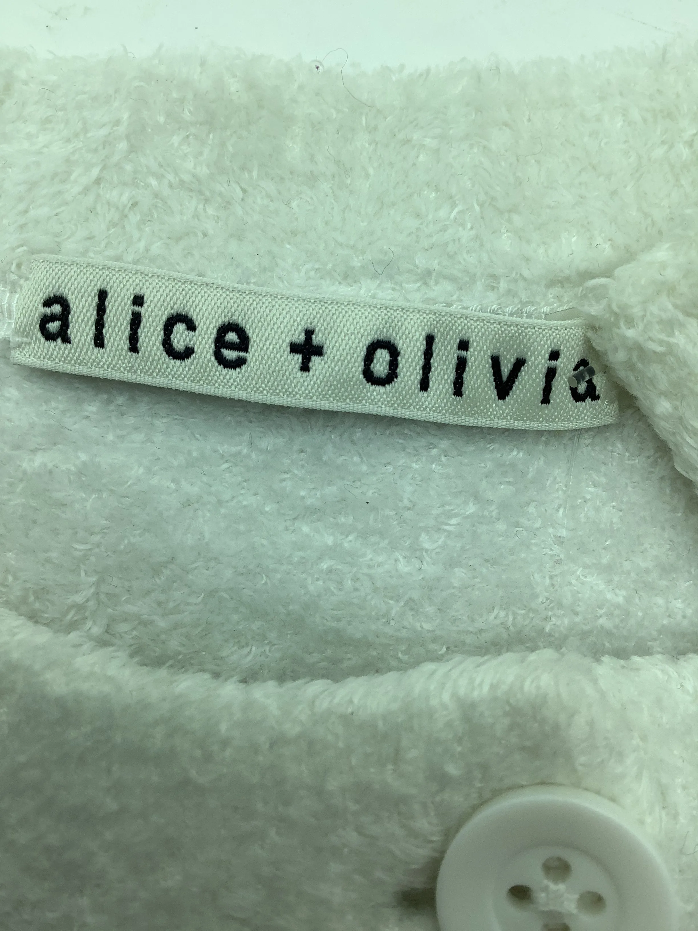 Alice   Olivia Cropped Cardigan Size: S
