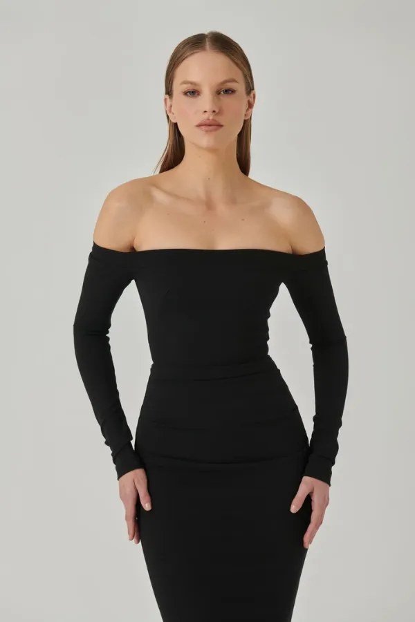 Anita Gown Black