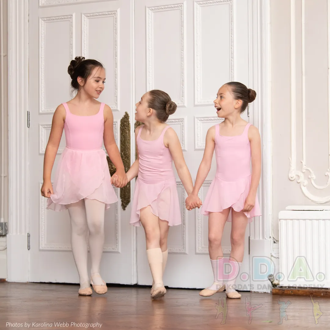 Classical Ballet | Age: 7-12y | Thursday at 17.15 - 18:00pm  | More House School, Knightsbridge - Trial