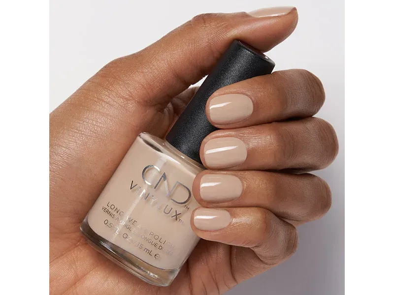 CND VINYLUX - #136 Powder My Nose
