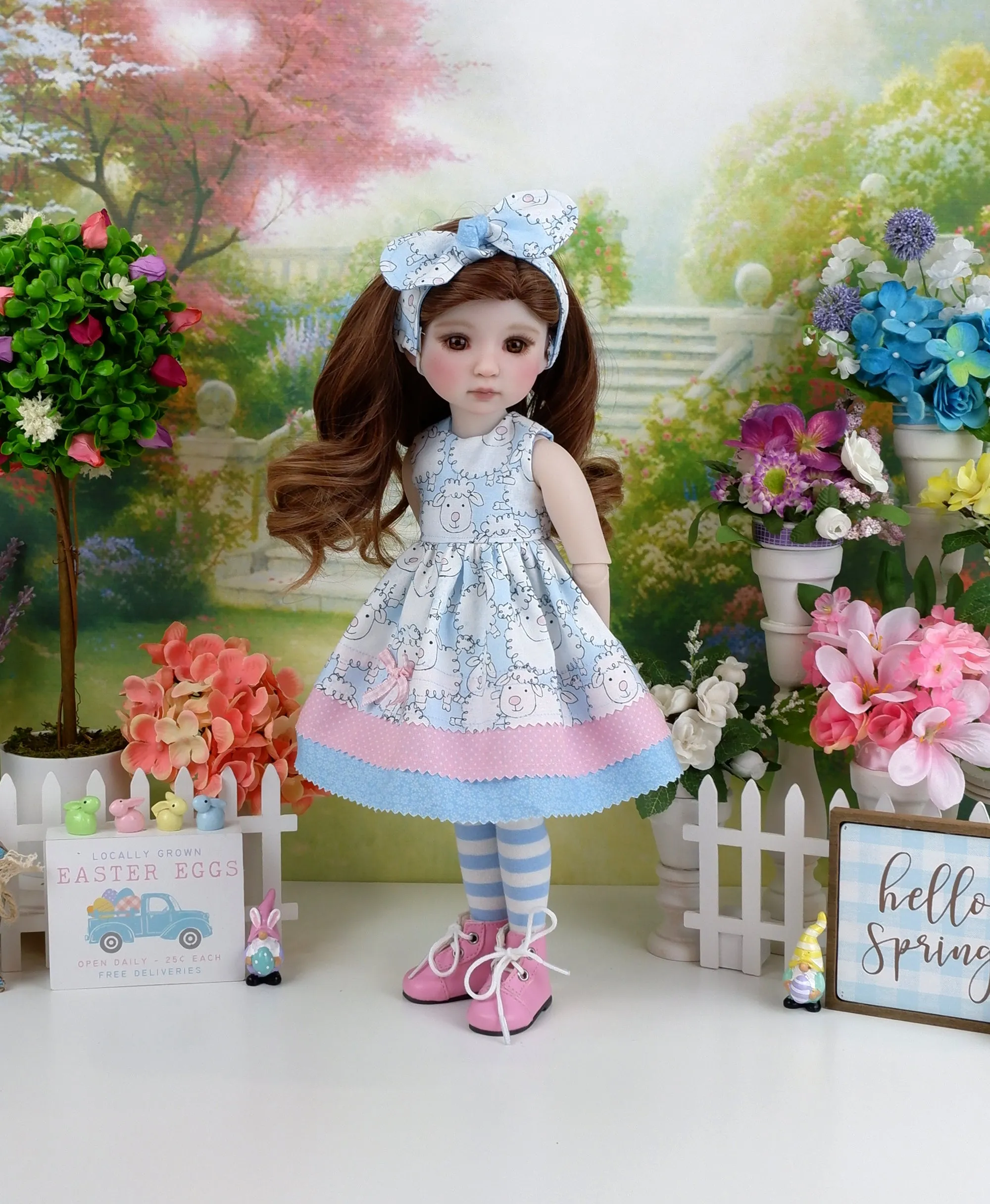 Little Lamb - dress with boots for Ruby Red Fashion Friends doll