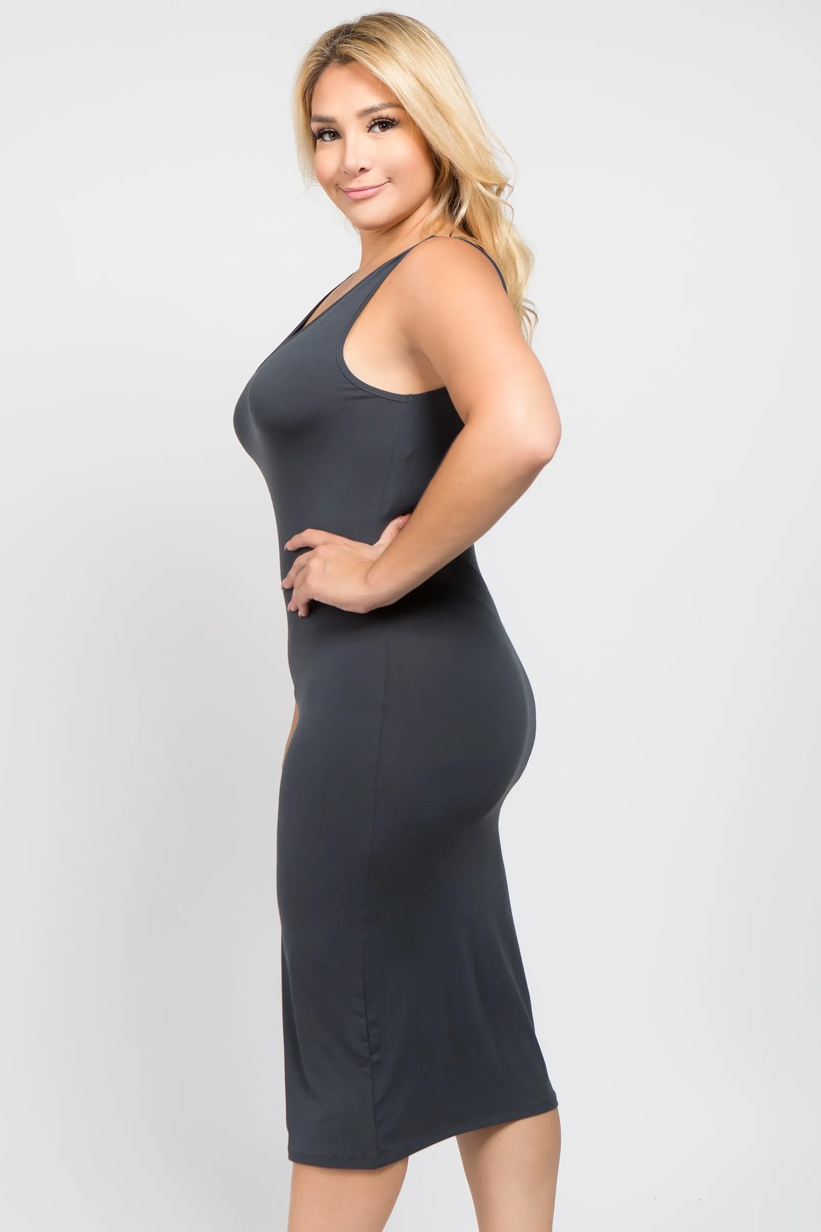 Plus Size Scoop Neck Midi Bodycon Dress