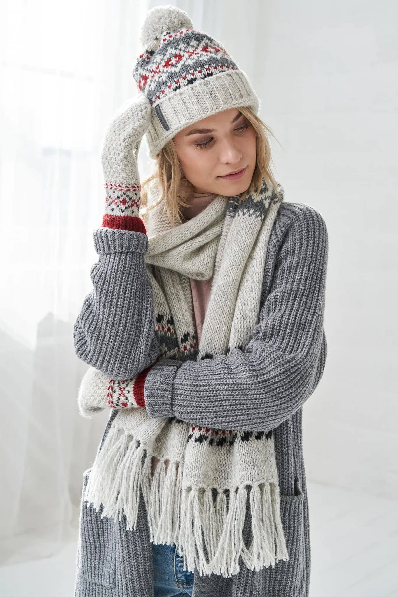 Pure wool bobble hat