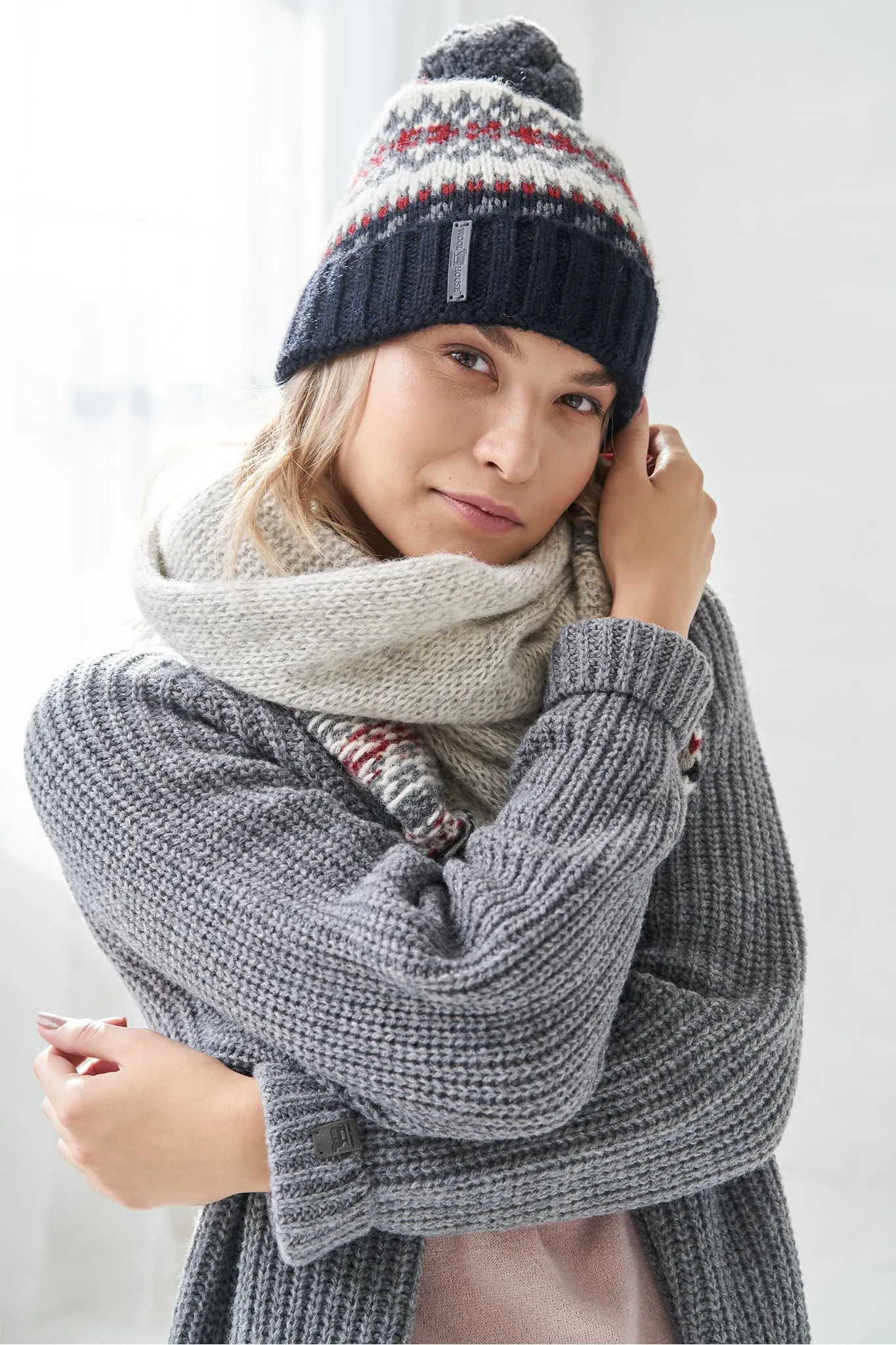 Pure wool bobble hat