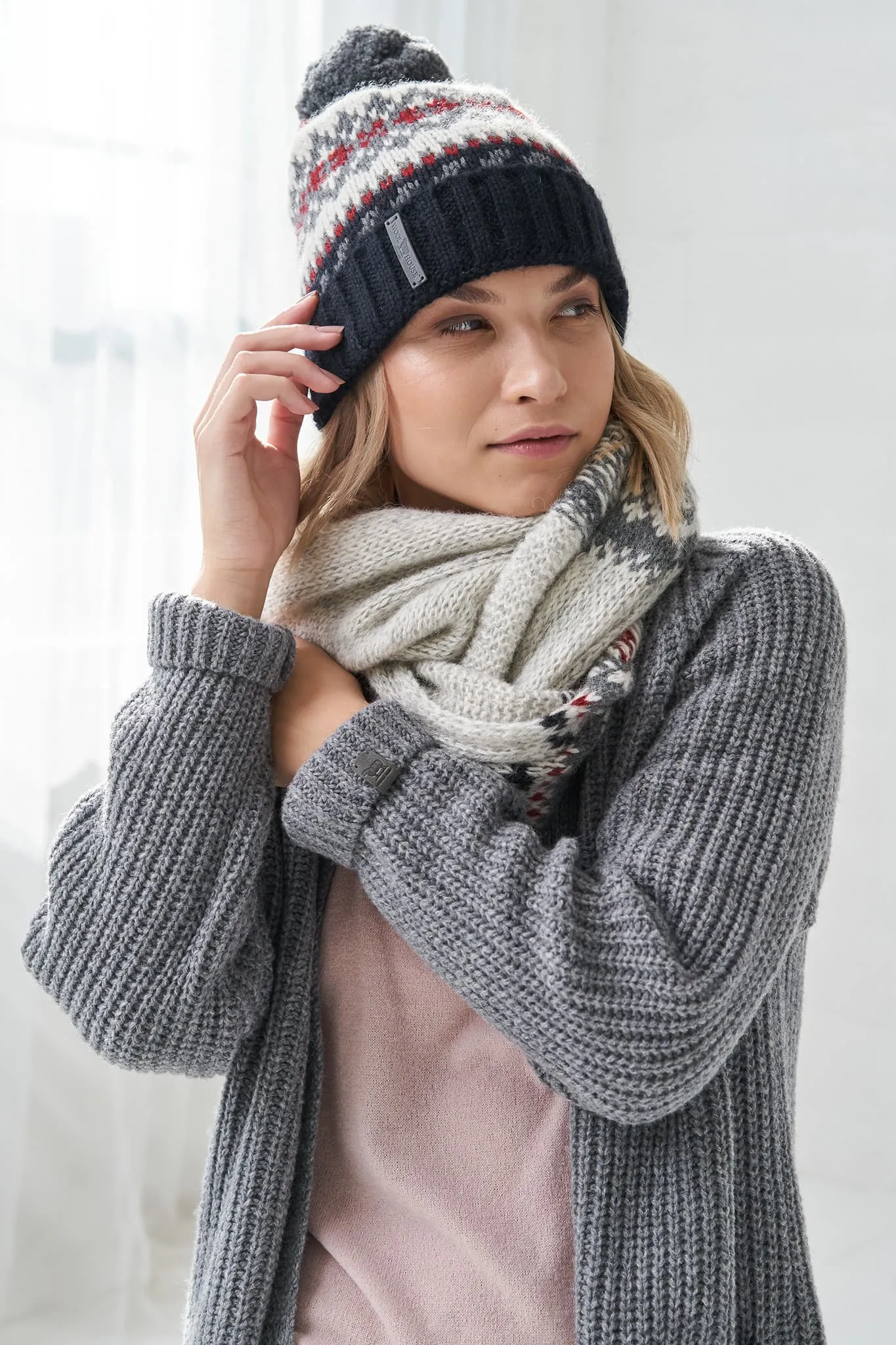 Pure wool bobble hat